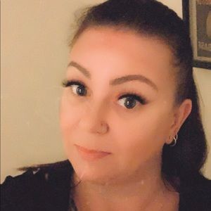 Meet your Posher, Christie